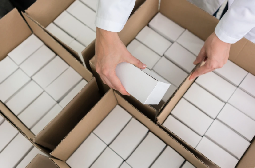Beauty and skincare orders being prepared for US fulfillment at DSCP Smart Fulfillment